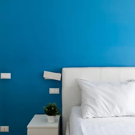 Elegante E Luminoso Con Metro Vicina *