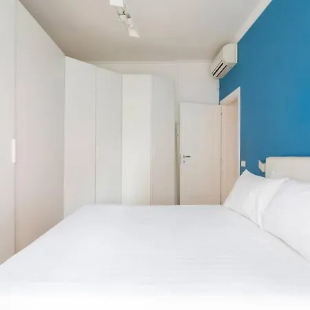 Apartamento Elegante E Luminoso Con Metro Vicina Roma